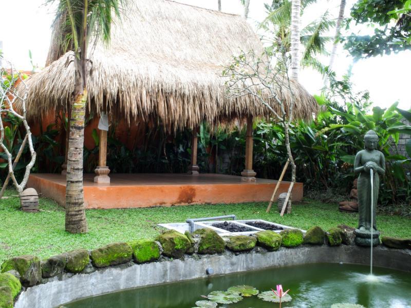 The Grand Sunti Hotel BALI Exterior photo