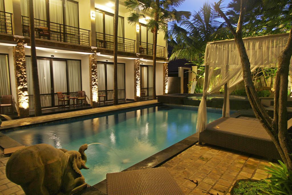 The Grand Sunti Hotel BALI Exterior photo