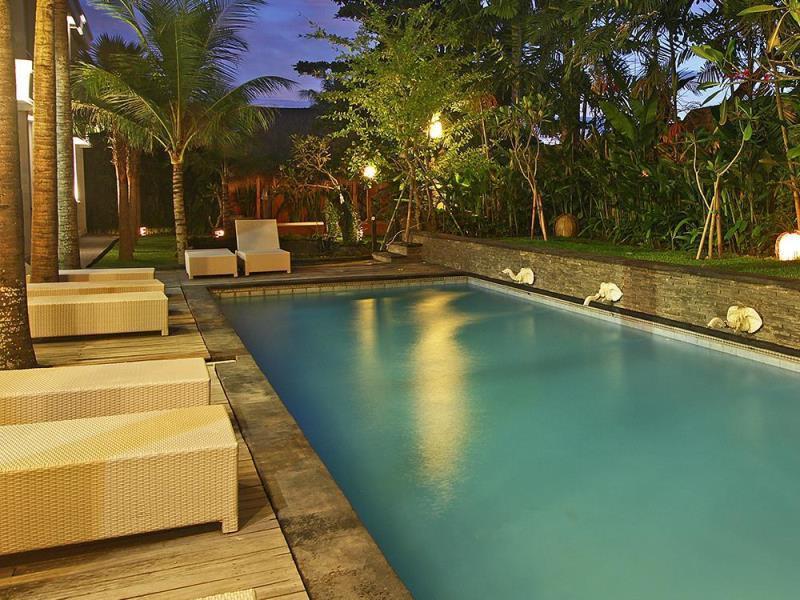 The Grand Sunti Hotel BALI Exterior photo