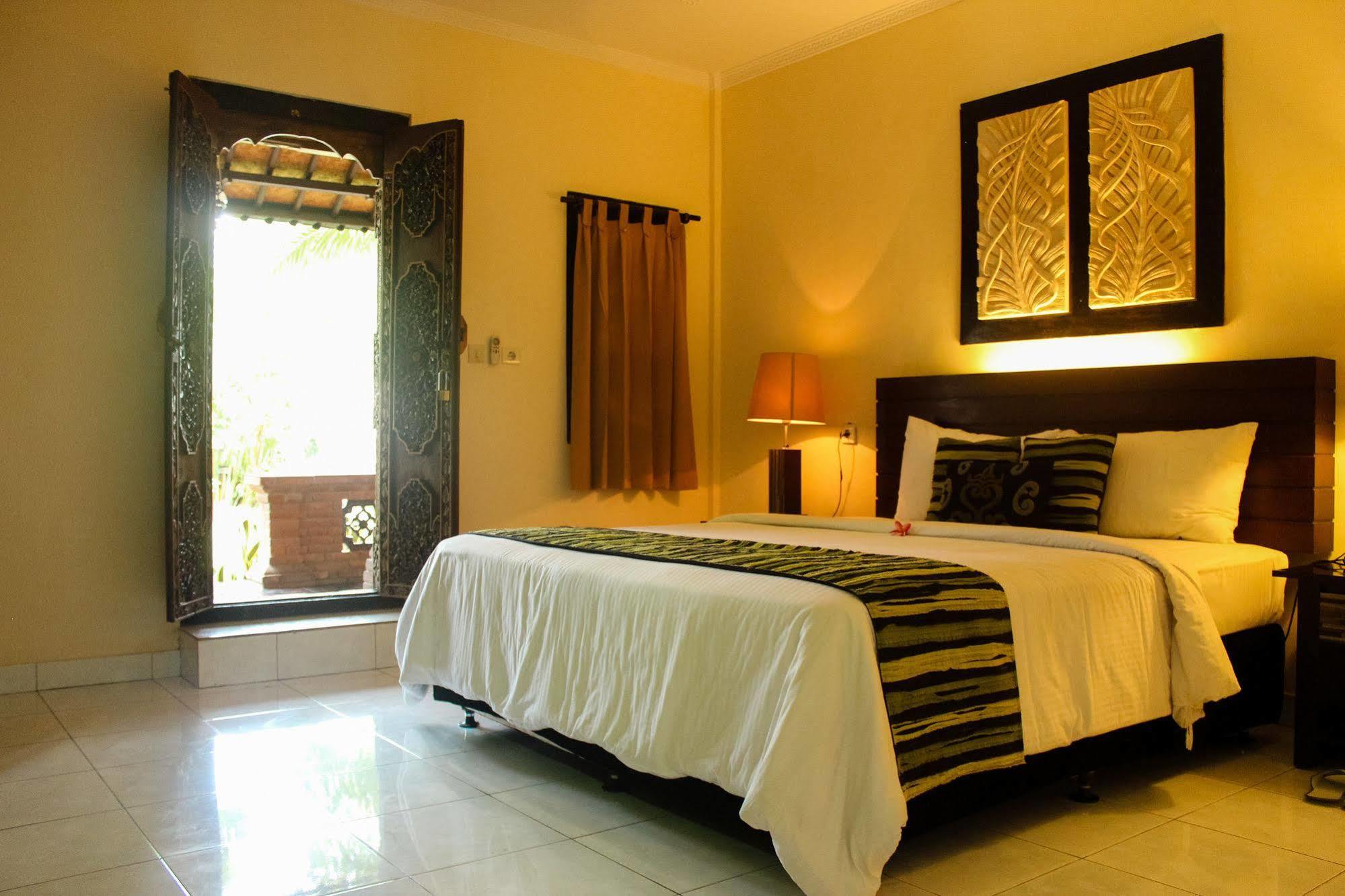 The Grand Sunti Hotel BALI Exterior photo
